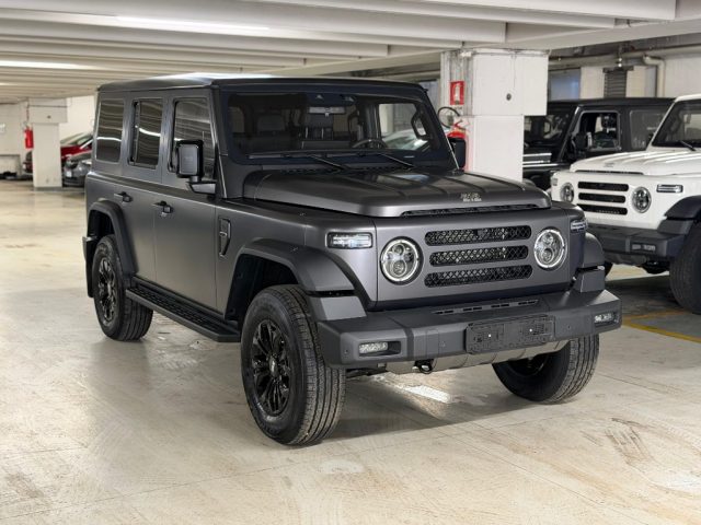 EMC 212 2.0 TGDI 8AT 4WD Adventurer nuovo a RHO