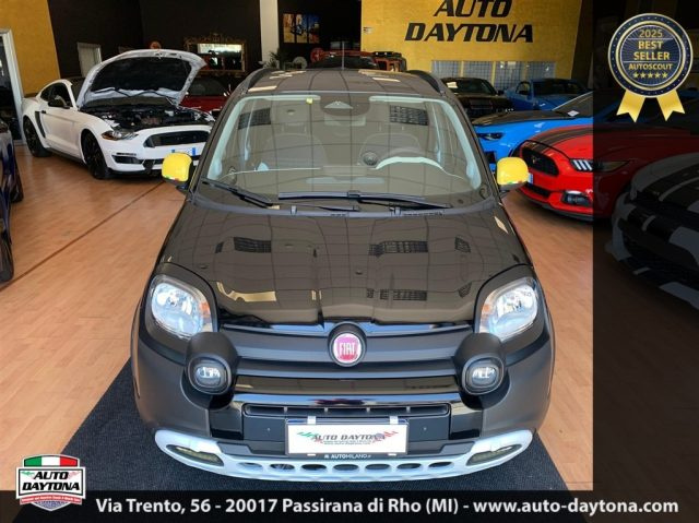 Fiat Panda PANDINA CROSS HYBRID SPORT LIMITED EDITION - foto 2 di 4