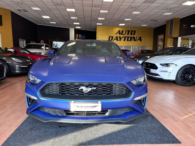Ford Mustang Fastback 2.3 EcoBoost Automatica - foto 2 di 4
