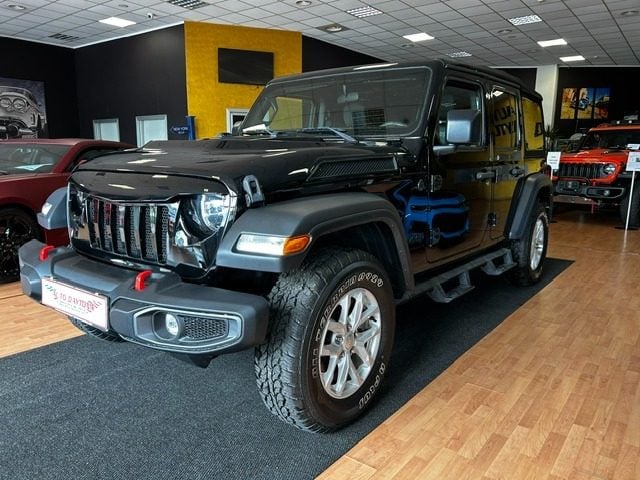 Jeep Wrangler Unlimited Sport S 3.6 V6 eTorque 4X4 Cabrio - foto 3 di 4