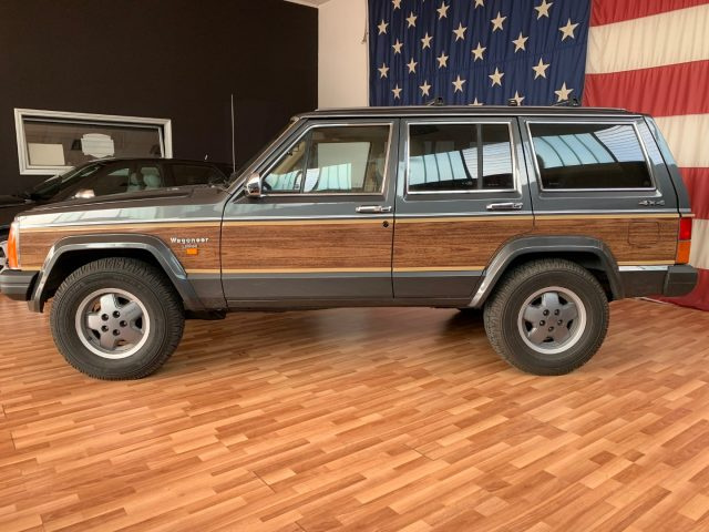 Jeep Cherokee Jeep Wagoneer XJ Limited del 1987 - foto 4 di 23