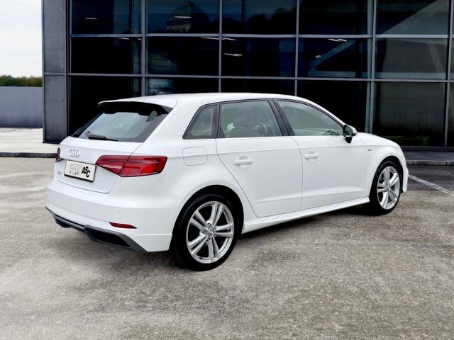 Audi A3 SPB 30 TDI 1.6 DIESEL 116 CV S LINE - foto 4 di 4