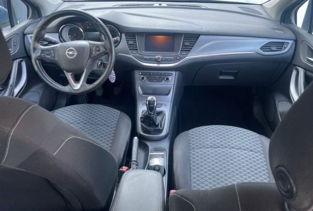 Opel Astra 1.6 CDTi 110CV Start&Stop 5 porte Business Premium, del 2016, 165.000 km, in vendita a Bra (CN)