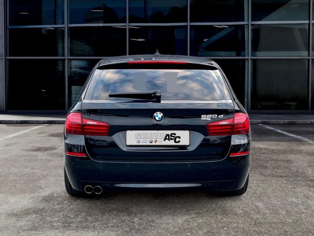 BMW 520 2.0 d 190 CV Touring, del 2016, 209.000 km, in vendita a Bra (CN)