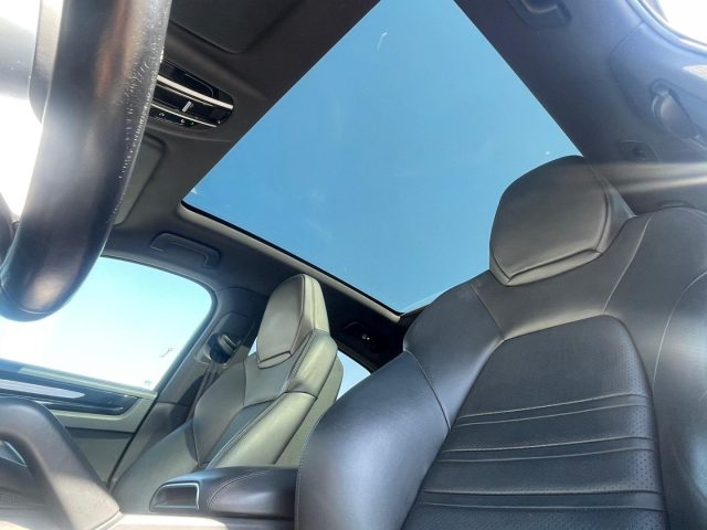 Porsche Cayenne Coupé 3.0 V6 340 CV E-Hybrid 4X4, del 2020, 69.000 km, in vendita a Bra (CN)