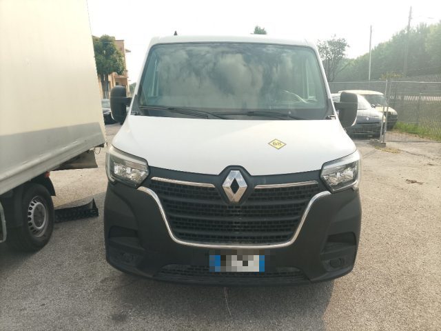 Renault Master T28 2.3 dCi 135 - foto 2 di 4