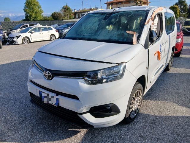 Toyota Proace City Verso 1.5D 130 CV - foto 2 di 4