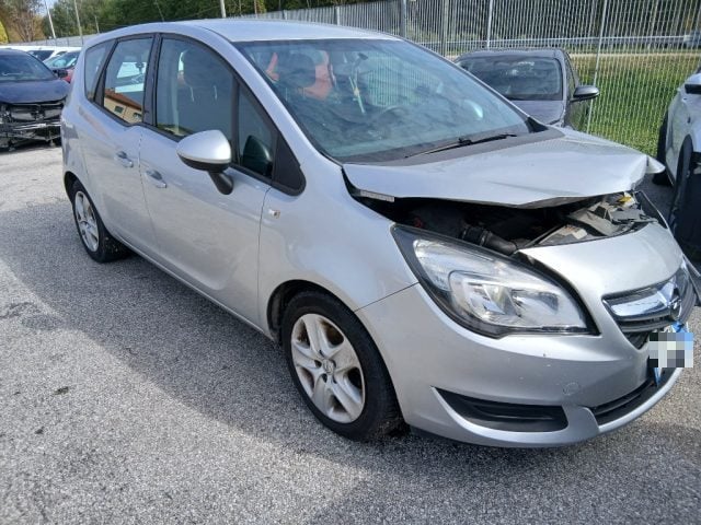 Opel Meriva 1.4 Turbo 120CV GPL Tech, del 2017, 251.098 km, in vendita a Pordenone (PN)