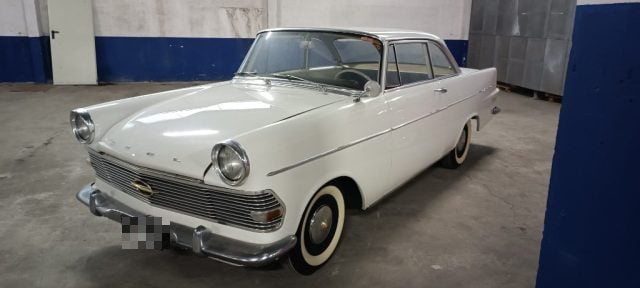 Opel Rekord OLYMPIA COUPE 1700, del 1962, 70.531 km, in vendita a Pordenone (PN)