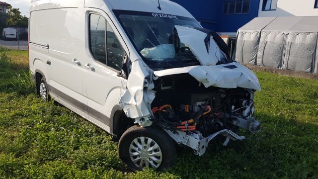 Maxus eDeliver 9 70 kw usato a PORDENONE