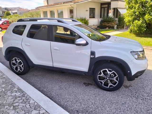 Dacia Duster 1.6 SCe GPL 4x2 Prestige - foto 3 di 4