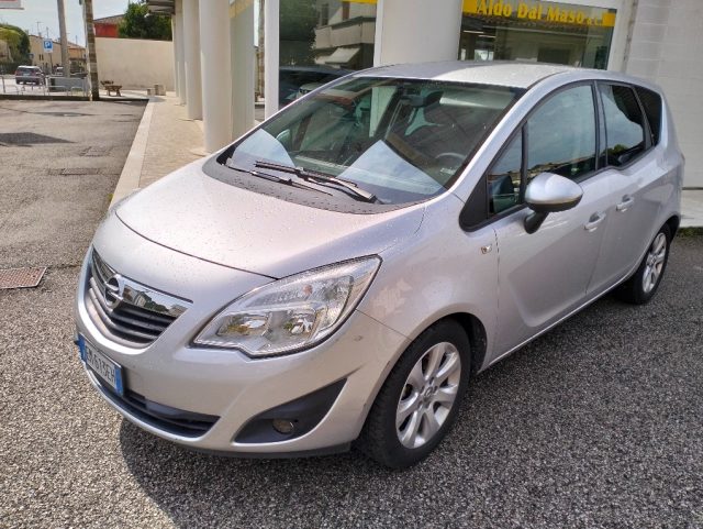 Opel Meriva 1.4 100CV Cosmo, del 2012, 150.000 km, in vendita a Camisano Vicentino (VI)