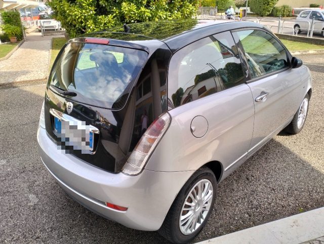 Lancia Ypsilon Oro 1.4 MPI 8V 75CV - foto 3 di 10