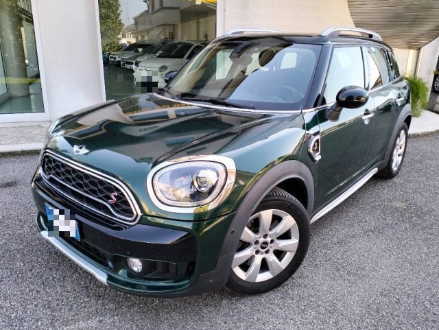 MINI Countryman 2.0 Cooper SD Hype Countryman ALL4 Automatica, del 2018, 130.000 km, in vendita a Camisano Vicentino (VI)
