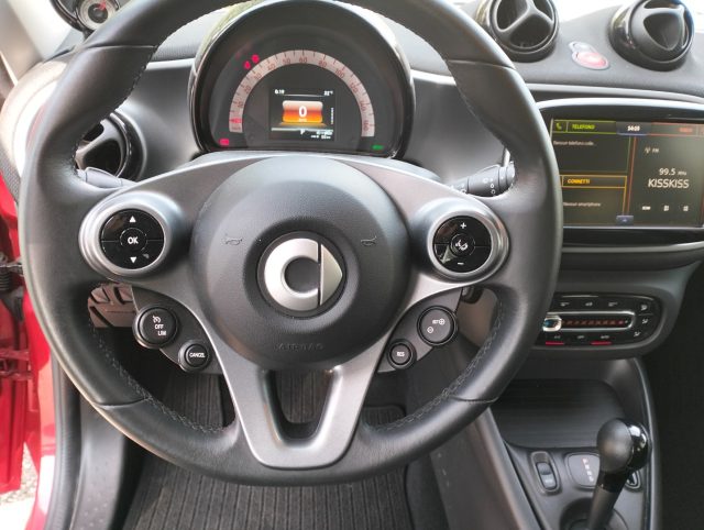 smart forFour EQ Passion 22 Kw, del 2021, 13.000 km, in vendita a Camisano Vicentino (VI)