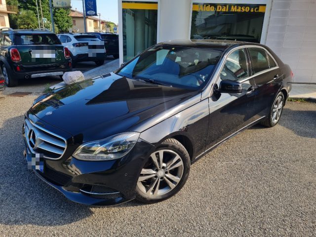 Mercedes-Benz E 200 CDI Premium usato a CAMISANO VICENTINO