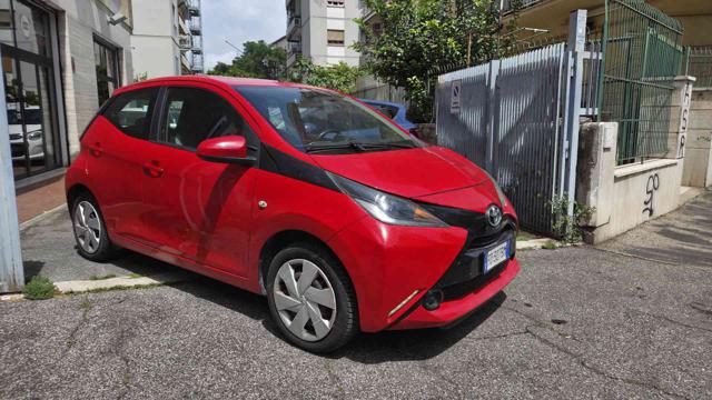 Toyota Aygo 1.0 VVT-i 69 CV 5 porte x-clusiv usato a ROMA