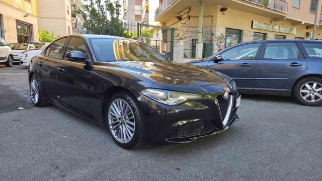 Alfa Romeo Giulia 2.2 Turbodiesel 180 CV AT8 Eco Business usato a ROMA