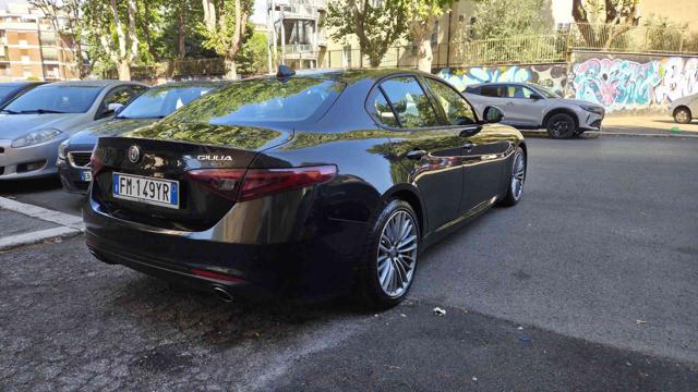 Alfa Romeo Giulia 2.2 Turbodiesel 180 CV AT8 Eco Business - foto 4 di 4