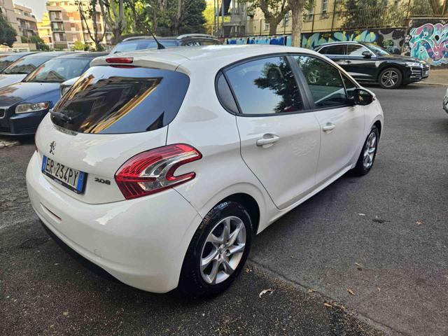 Peugeot 208 1° serie 1.2 VTi 82 CV 5 porte Active - foto 3 di 4