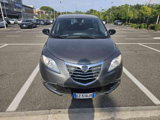 Lancia Ypsilon 1.2 69 CV 5 porte Gold - foto 2 di 4