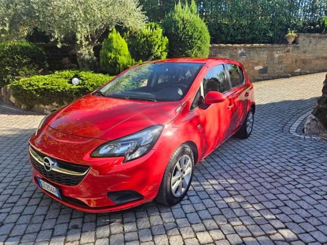 Opel Corsa 1.2 5 porte n-Joy, del 2015, 107.000 km, in vendita a Roma (RM)