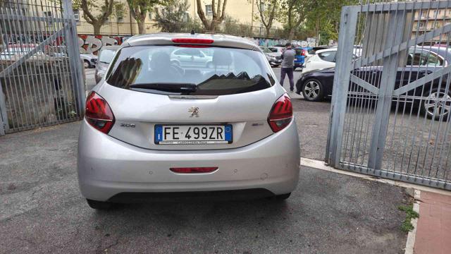 Peugeot 208 1° serie PureTech 82 5 porte Allure - foto 4 di 4
