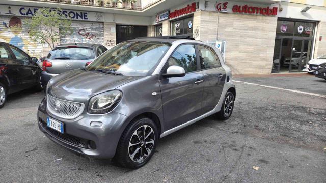 smart forFour 70 1.0 Passion, del 2015, 179.000 km, in vendita a Roma (RM)