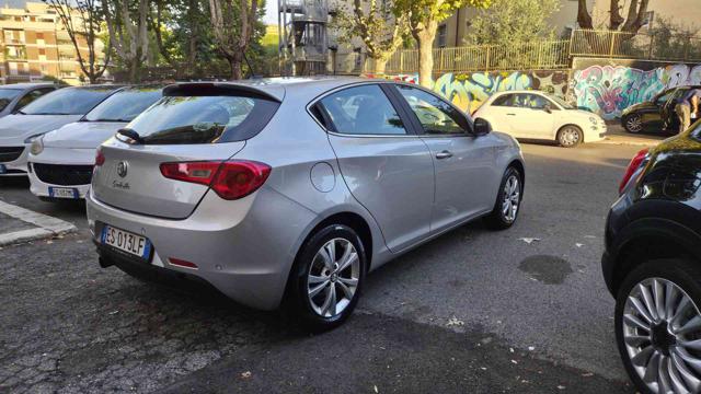Alfa Romeo Giulietta 1.4 Turbo 120 CV GPL Distinctive - foto 4 di 4