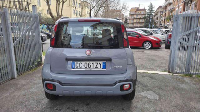 Fiat Panda Cross 1.0 FireFly S&S Hybrid, del 2020, 30.000 km, in vendita a Roma (RM)