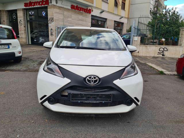 Toyota Aygo 1.0 VVT-i 69 CV 3porte/NO CLIMA - foto 2 di 4