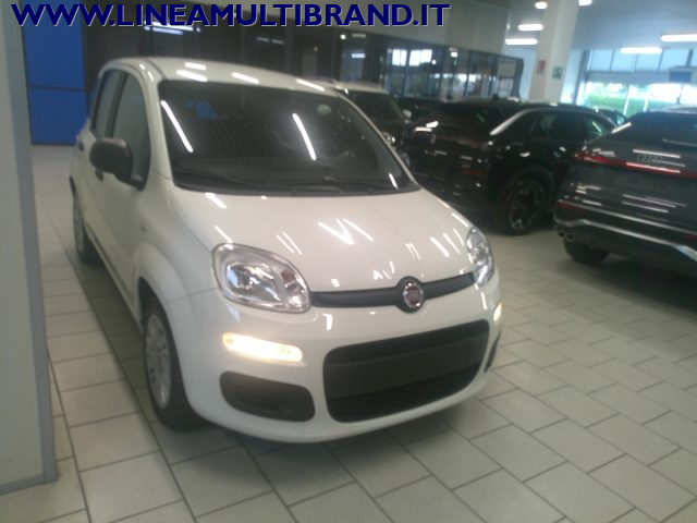 Fiat Panda 1.0 FireFly S&S Hybrid City Life Garanzia 24 Mesi - foto 4 di 4