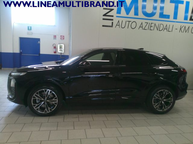 Audi Q3 Sportback TDI 110 kW S tronic S Line + Tetto - foto 2 di 4