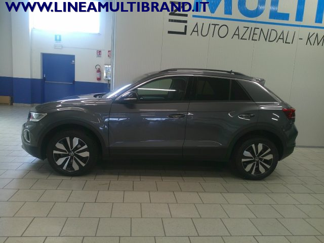 Volkswagen T-Roc 10 TSI Move Style Navi Led App Connect Pack Winter usato a PIACENZA
