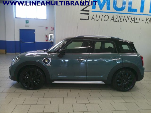 MINI Countryman 1.5 Cooper SE Classic Countryman ALL4 Navi Led - foto 3 di 4