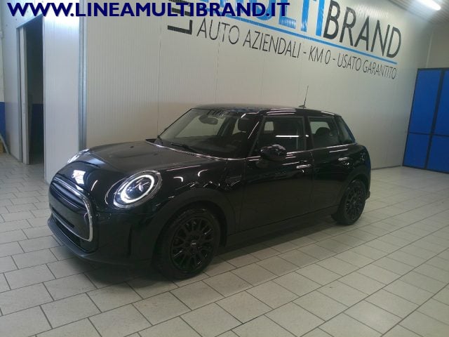 MINI Cooper 1.5 Cooper Classic 5 porte Led Garanzia 24 Mesi, del 2022, 41.900 km, in vendita a Piacenza (PC)