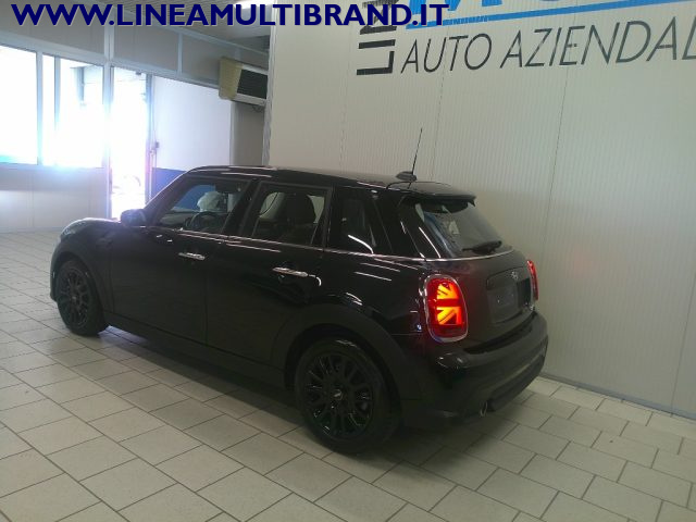 MINI Cooper 1.5 Cooper Classic 5 porte Led Garanzia 24 Mesi - foto 4 di 4
