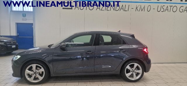 Audi A1 SPB 30 TFSI S tronic Admired 110 CV - foto 2 di 4