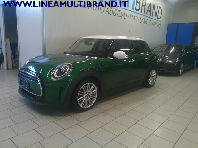 MINI Cooper 1.5 Cooper Aut. 5 porte Navi Led Garanzia 24 Mesi usato a PIACENZA