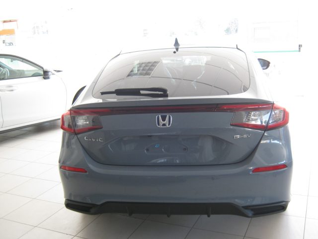 Honda Civic 2.0 Hev eCVT Sport - foto 4 di 4
