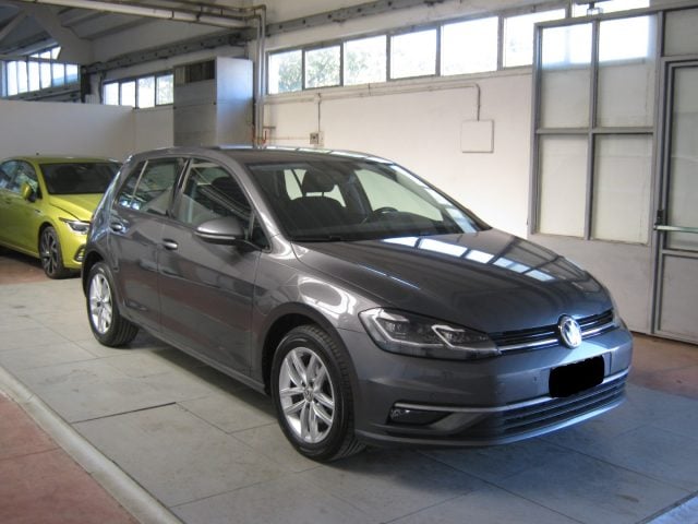 Volkswagen Golf 1.6 TDI 115 CV 5p. Business BlueMotion Technology, del 2020, 118.000 km, in vendita a Porto San Giorgio (FM)