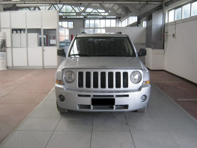 Jeep Patriot 2.0 Turbodiesel DPF Sport 4x4 - foto 3 di 17