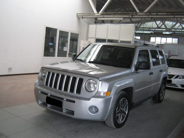 Jeep Patriot 2.0 Turbodiesel DPF Sport 4x4 - foto 4 di 17