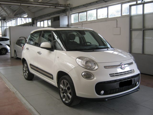 Fiat 500L 0.9 TwinAir Turbo Natural Power Panoramic Edition usato a PORTO SAN GIORGIO