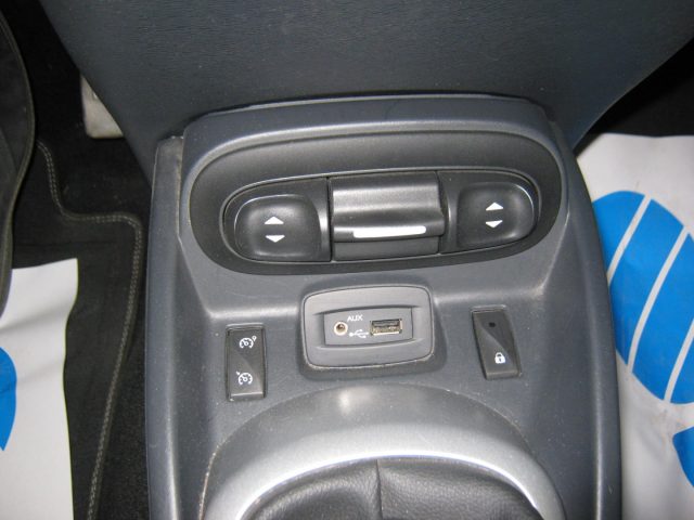 Renault Wind 1.2 TCE 100CV usato a PORTO SAN GIORGIO