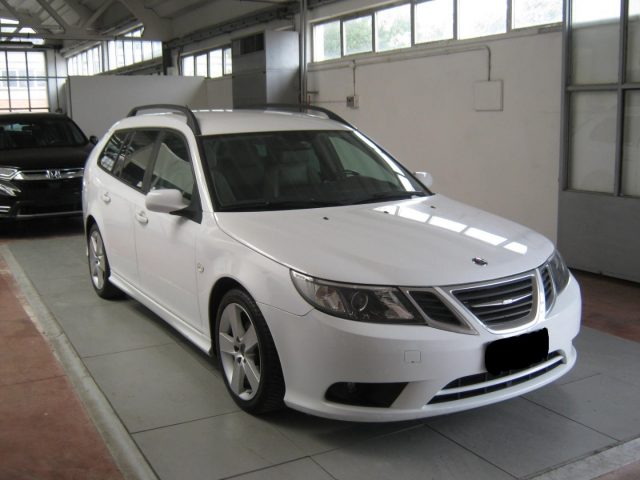 Saab 9-3 SportHatch 1.9 TTiD 130CV Vector usato a PORTO SAN GIORGIO