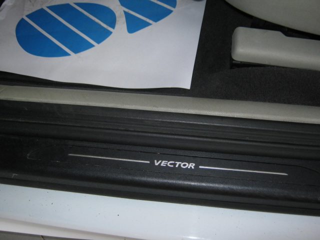 Saab 9-3 SportHatch 1.9 TTiD 130CV Vector, del 2010, 239.000 km, in vendita a Porto San Giorgio (FM)