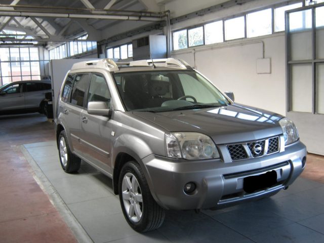 Nissan X-Trail 2.2 dCi Elegance Columbia usato a PORTO SAN GIORGIO