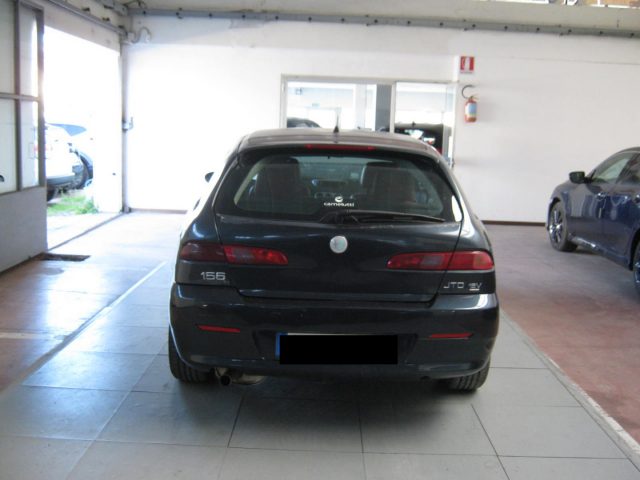 Alfa Romeo 156 1.9 JTD 16V Sportwagon Distinctive - foto 4 di 21
