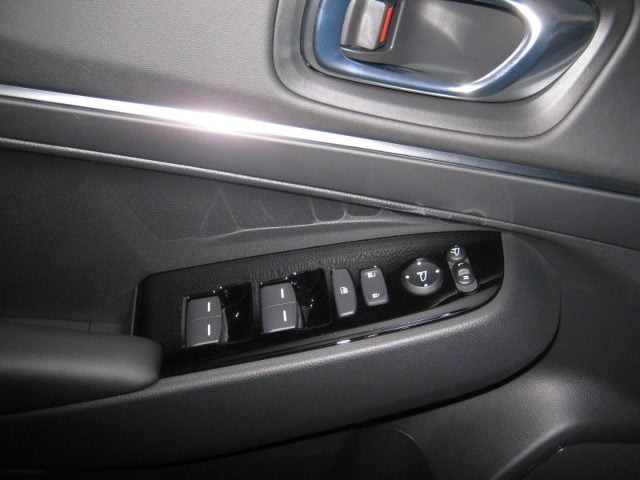 Honda HR-V 1.5 Hev eCVT Advance - foto 2 di 4